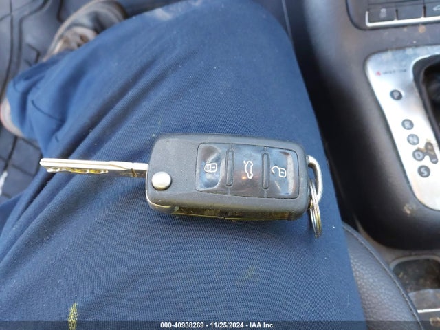 Aukcja sprzedaży 2011 Volkswagen Tiguan Se, vin: WVGBV7AX2BW530447, numer aukcji: 40938269