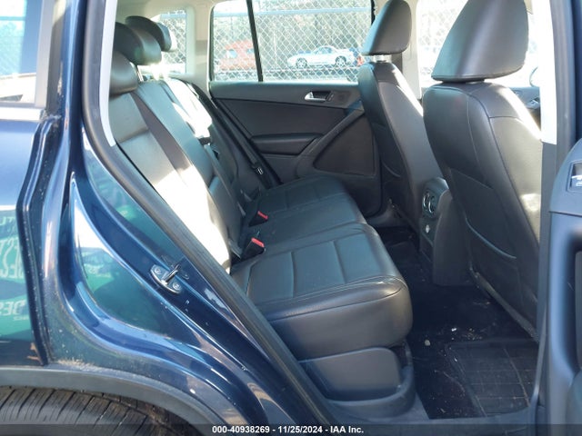 Aukcja sprzedaży 2011 Volkswagen Tiguan Se, vin: WVGBV7AX2BW530447, numer aukcji: 40938269