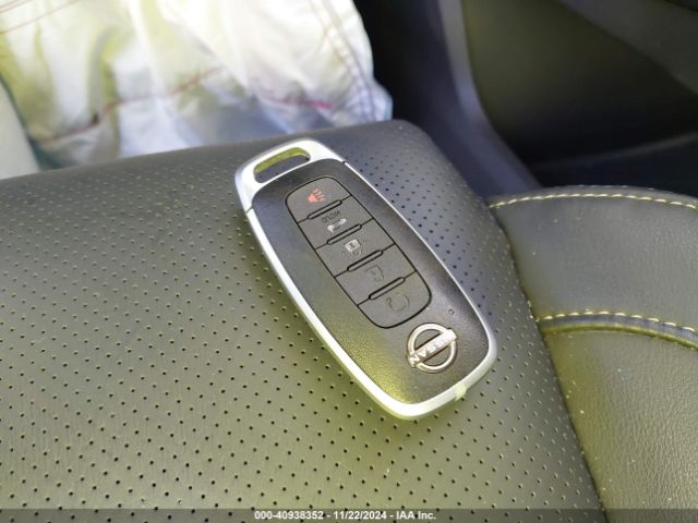 JN8BT3DC3PW108744 Nissan Rogue Platinum Fwd