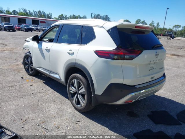 JN8BT3DC3PW108744 Nissan Rogue Platinum Fwd
