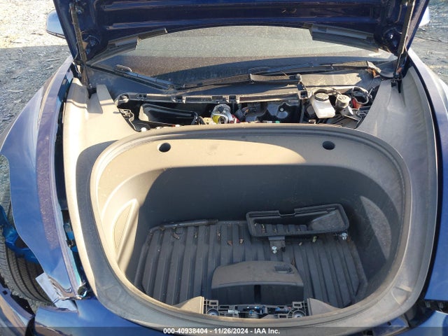 2023 TESLA MODEL 3 5YJ3E1EB8PF663049 Photo 9