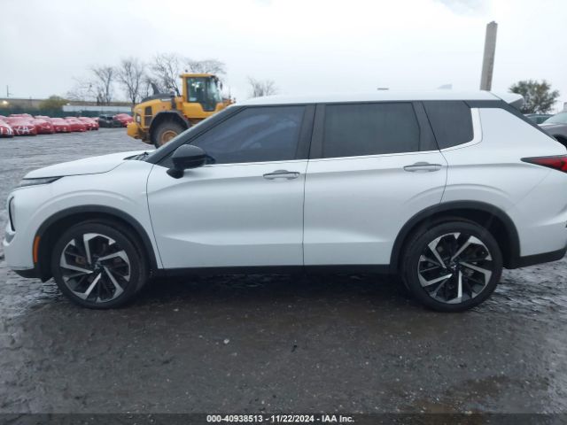 JA4J4TA83NZ007701 Mitsubishi Outlander Es 2.5