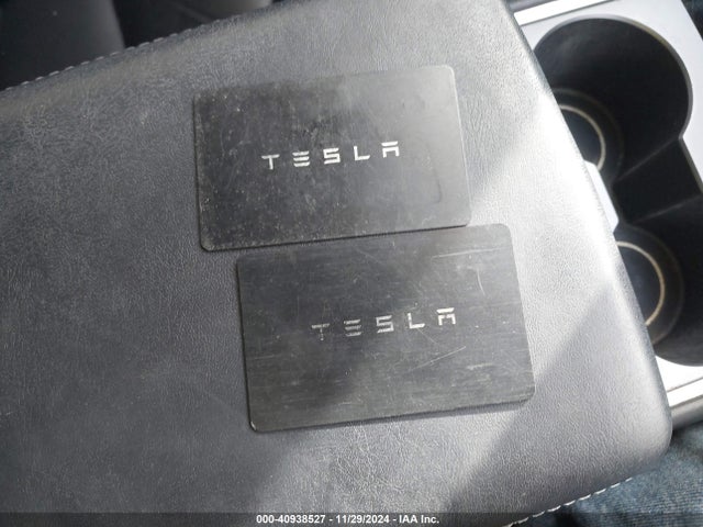2022 TESLA MODEL 3 5YJ3E1EB5NF180597 Photo 10