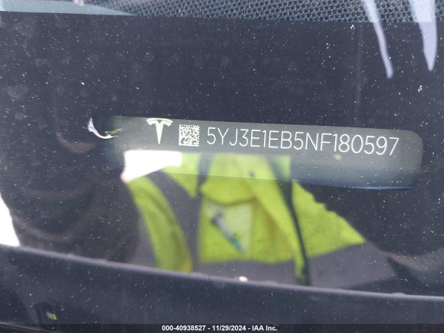 2022 TESLA MODEL 3 5YJ3E1EB5NF180597 Photo 8