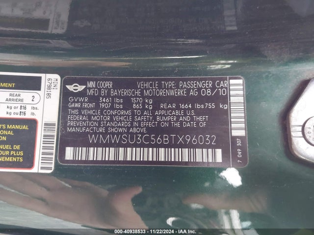 2011 MINI COOPER WMWSU3C56BTX96032 Photo 8