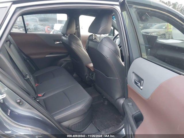 Toyota Venza Limited 2021 JTEAAAAH1MJ035296 Image 8