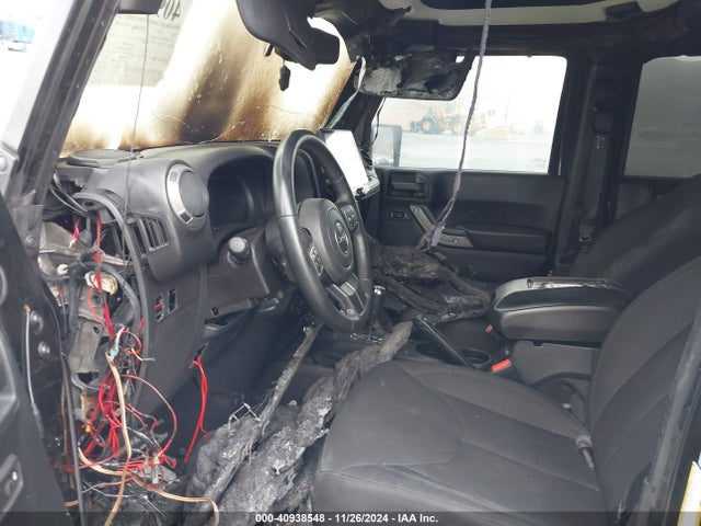 1C4BJWDGXGL248121 Jeep Wrangler Unlimited Sport