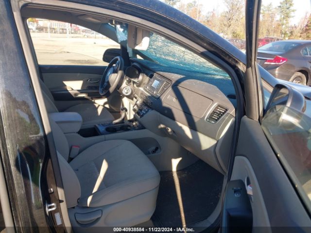 KNDMB5C15F6075697 KIA SEDONA LX