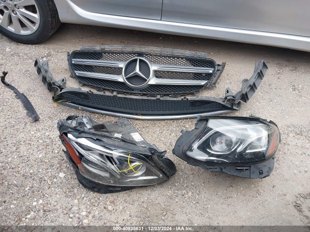 Mercedes-Benz E 300 2019 WDDZF4JBXKA514874 Image 19