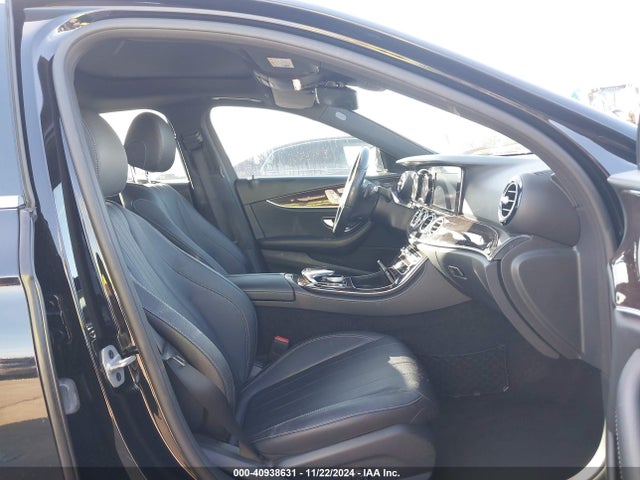 Mercedes-Benz E 300 2019 WDDZF4JBXKA514874 Image 5