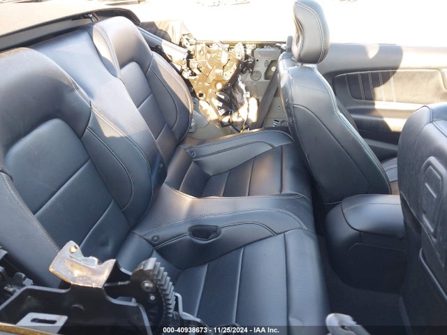 1FATP8FF8F5327301 Ford Mustang Gt Premium