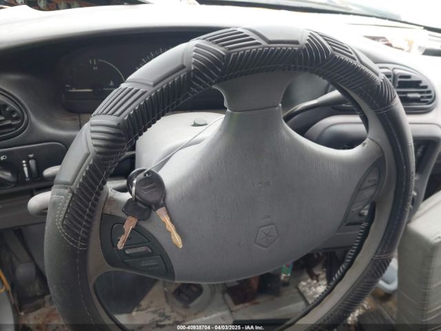 2000 DODGE CARAVAN 2B4GP2532YR588202 Photo 10