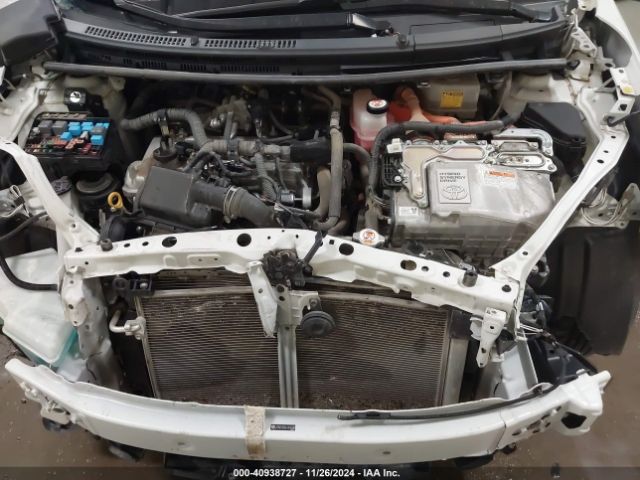 JTDKDTB34J1618438 Toyota Prius C One