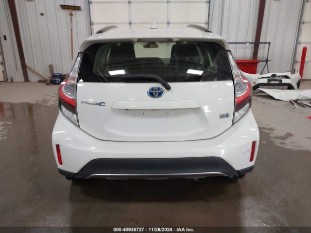JTDKDTB34J1618438 Toyota Prius C One