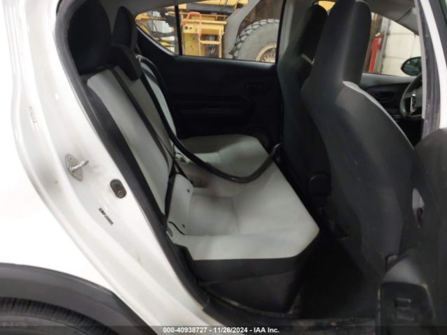 JTDKDTB34J1618438 Toyota Prius C One