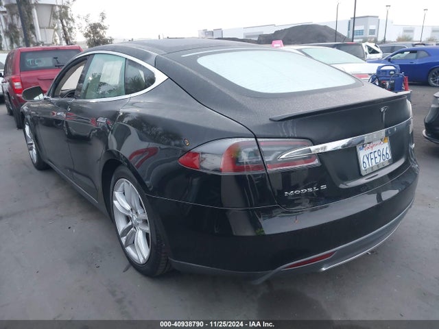 2013 TESLA MODEL S 5YJSA1CP9DFP07125 Photo 2