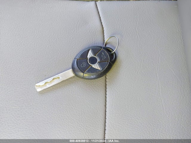 2006 MINI COOPER S WMWRE33536TJ36158 Photo 10