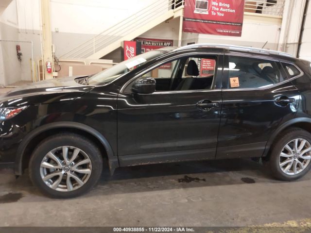 JN1BJ1BV4MW560663 Nissan Rogue Sport Sv Fwd Xtronic Cvt