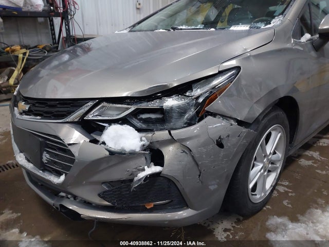 Chevrolet Cruze Lt Auto 2017 3G1BE5SM7HS556990 Image 6