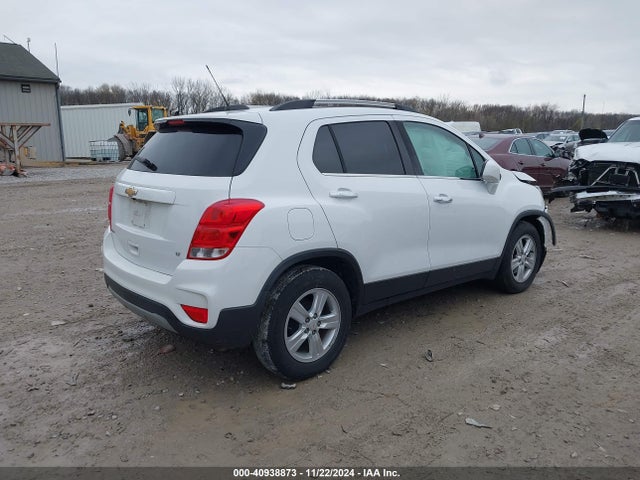 Chevrolet Trax Lt 2018 KL7CJLSB8JB598478 Image 4
