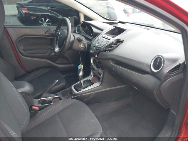 Ford FIESTA SE 2019 3FADP4EJ8KM110919 Image 5