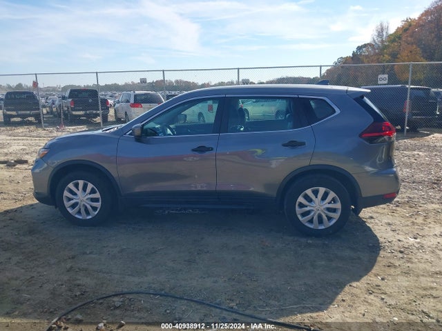 Nissan ROGUE S 2018 5N1AT2MT2JC756047 Image 14