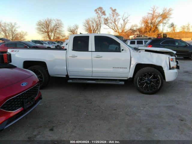 1GCVKREC1JZ266423 Chevrolet Silverado 1500 2lt