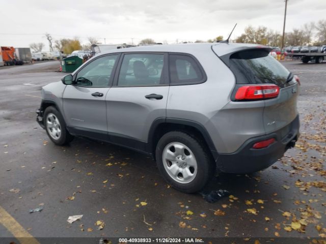 1C4PJMAB9GW323537 Jeep Cherokee Sport