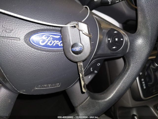 1FMCU9GX7EUA74679 Ford ESCAPE SE