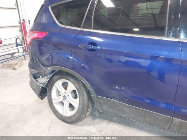 1FMCU9GX7EUA74679 Ford ESCAPE SE