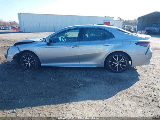 Toyota CAMRY SE 2022 4T1G11AK6NU040838 Image 14