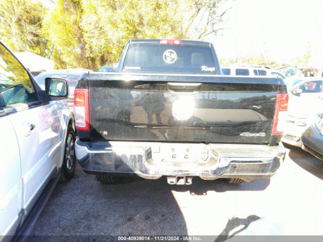 3C6UR5CL0NG122149 RAM 2500 Tradesman  4x4 6'4 Box