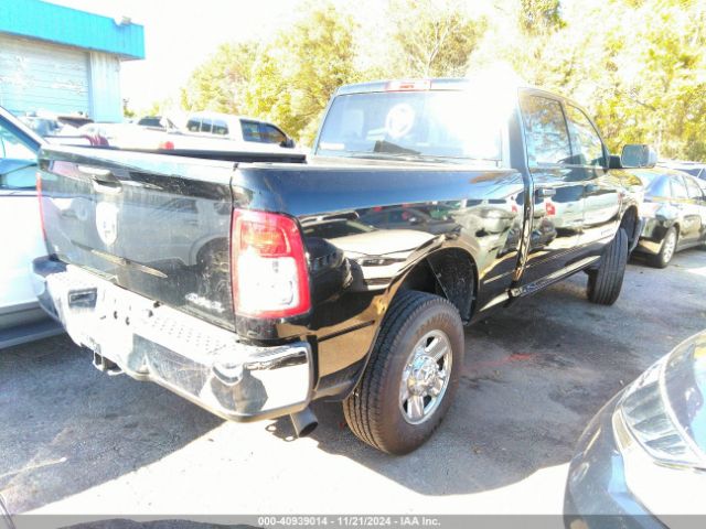 3C6UR5CL0NG122149 RAM 2500 Tradesman  4x4 6'4 Box