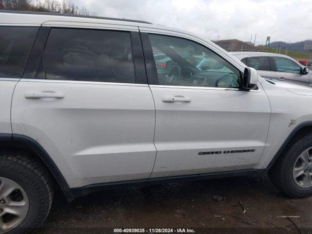 1C4RJFAG3HC645139 Jeep Grand Cherokee Laredo 4x4