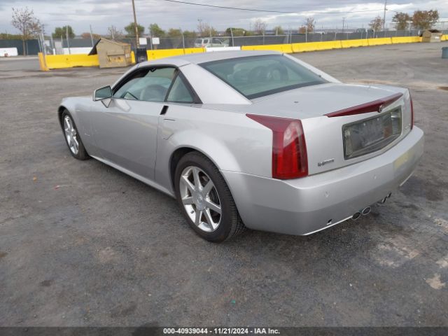 2005 CADILLAC XLR 1G6YV34A755602657 Photo 2