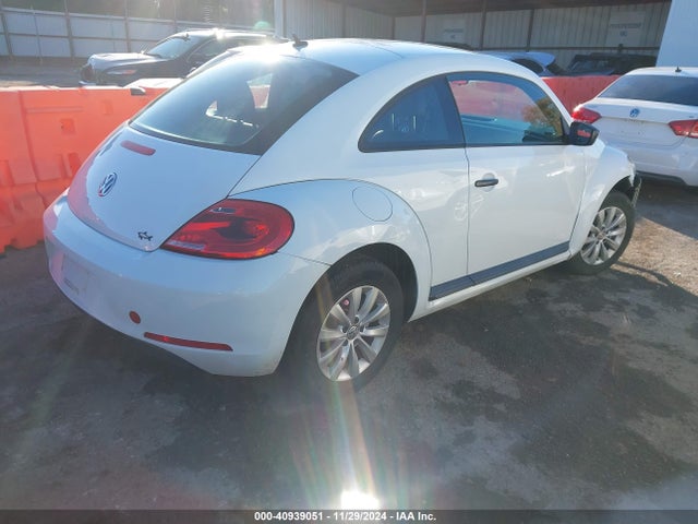 3VWF17AT3GM606258 Volkswagen Beetle 1.8t Fleet Edition