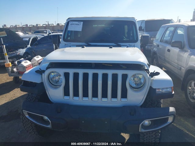 1C4HJXEN3MW714043 Jeep Wrangler Unlimited Sahara 4x4