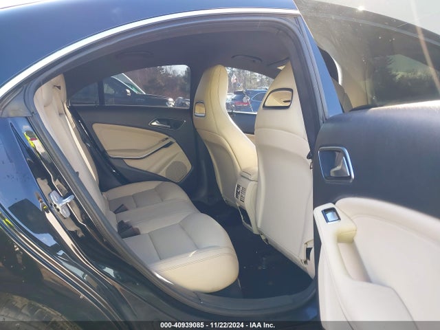 Mercedes-Benz CLA-Class 2014 WDDSJ4GBXEN136835 Image 8
