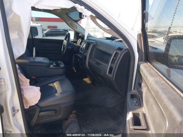 1C6RR6FG1JS304262 RAM 1500 Tradesman  4x2 6'4 Box