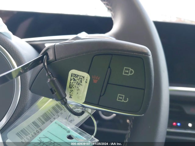LRBFZME47RD071073 Buick Envision Preferred Awd