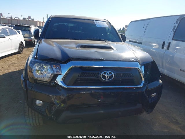 Toyota Tacoma Double Cab 2014 3TMLU4ENXEM150313 Image 12