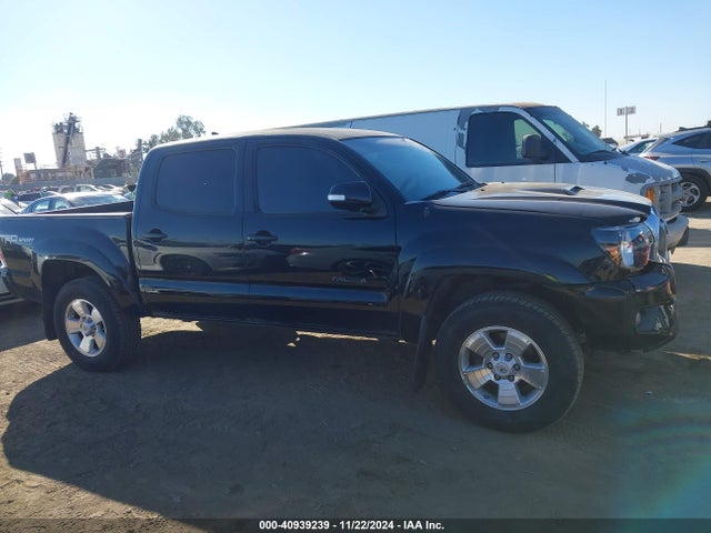 Toyota Tacoma Double Cab 2014 3TMLU4ENXEM150313 Image 13