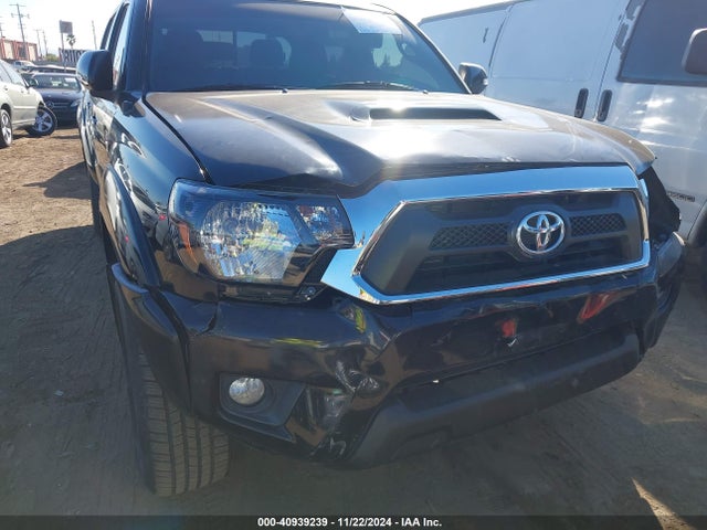 Toyota Tacoma Double Cab 2014 3TMLU4ENXEM150313 Image 17