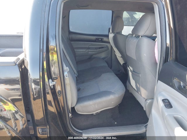 Toyota Tacoma Double Cab 2014 3TMLU4ENXEM150313 Image 8