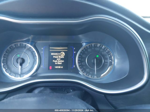 1C3CCCFB4GN186092 Chrysler 200 Touring
