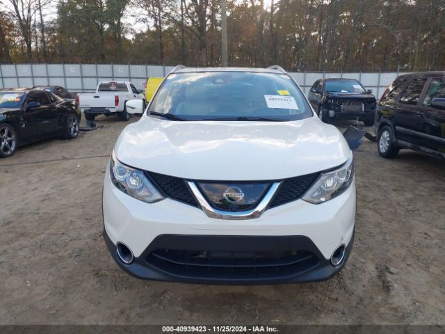 JN1BJ1CP2HW031590 Nissan Rogue Sport Sl