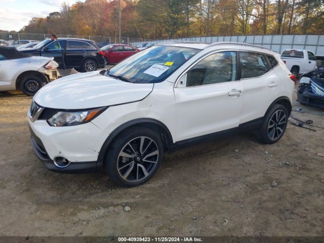 JN1BJ1CP2HW031590 Nissan Rogue Sport Sl