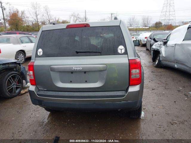 1C4NJPBAXED596185 Jeep Patriot Sport