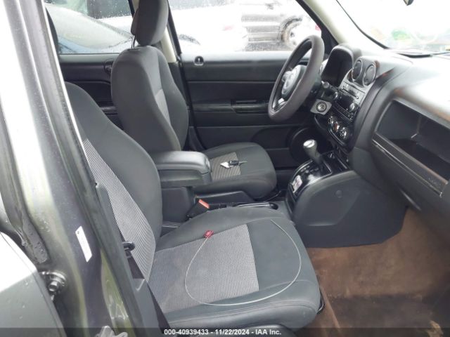 1C4NJPBAXED596185 Jeep Patriot Sport