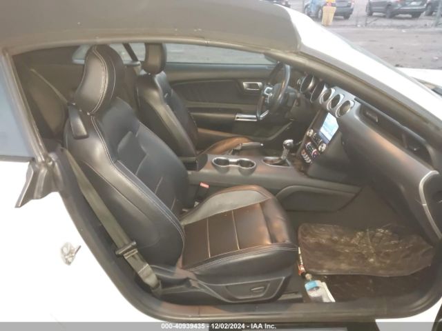 1FATP8UH5M5122696 Ford Mustang Ecoboost Premium